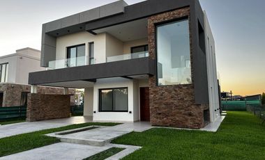 Casa en venta en el  BARRIO CEIBOS - PUERTOS / ESCOBAR