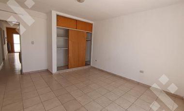 En Venta, Departamento de 1 dormitorio con cochera y balcón, Buratovich 236, Plottier
