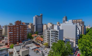 Venta departamento 3 ambientes con cochera y baulera en La Perla Sur