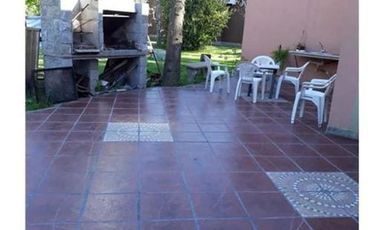 Casa en venta Parque De Las Naciones Guernica- 4 Dormitorios- excelente ubicacion!!!