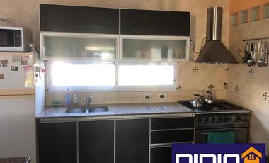Casa en venta Parque De Las Naciones Guernica- 4 Dormitorios- excelente ubicacion!!!