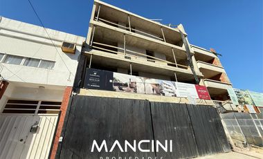 Departamento semipiso en venta de 3 ambientes con terraza privada y cochera - Villa Ballester