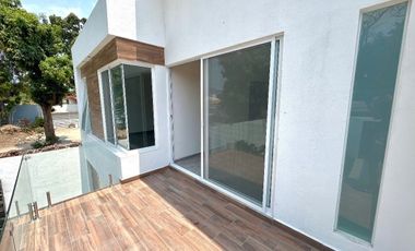 Casa en venta con jardín, alberca  en Fracc. privado en Yautepec,Morelos