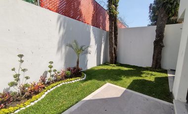 Casa en venta con jardín, alberca  en Fracc. privado en Yautepec,Morelos