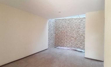 Casa nueva con roof garden en venta en Cuautla cerca de UNILA