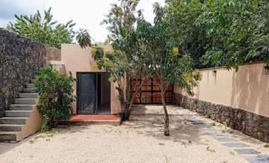 CASA AMATLAN EN VENTA, EN TEPOZTLAN PUEBLO MAGICO cerca de Amatlan  con jacuzzi