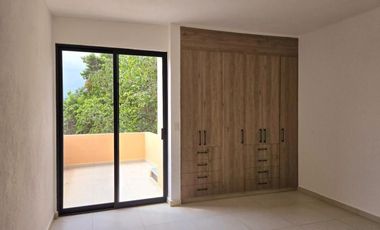 CASA AMATLAN EN VENTA, EN TEPOZTLAN PUEBLO MAGICO cerca de Amatlan  con jacuzzi