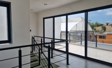 Casa con alberca, 3 recamaras en venta en Yautepec en el barrio de Ixtlahuacán