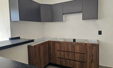 Casa con alberca, 3 recamaras en venta en Yautepec en el barrio de Ixtlahuacán