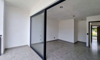 Casa con alberca, 3 recamaras en venta en Yautepec en el barrio de Ixtlahuacán