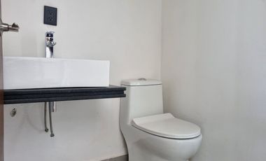 Casa con alberca, 3 recamaras en venta en Yautepec en el barrio de Ixtlahuacán