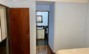 6 ambientes - Garage p/3 autos - Jardín - Vta. Dta. - Permuta - Financiación Directa!!!!!