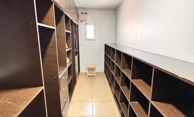 Importante casa de 4 dormitorios con pileta en VENTA en Lomas de Tafí, sector 16