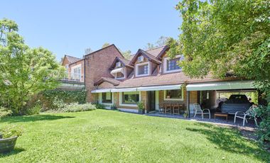 Casa en el Barrio Camino Real
