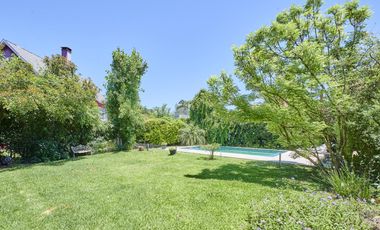Casa en el Barrio Camino Real