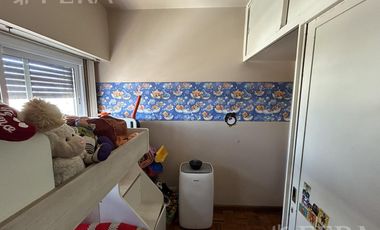 Venta departamento 3 ambientes con balcón en Avellaneda