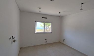 Casa en Matheu