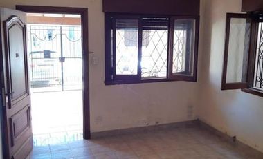 Venta Casa 3 Amb Ramos Mejia 8,66x24 U1a2
