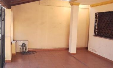 Venta Casa 3 Amb Ramos Mejia 8,66x24 U1a2
