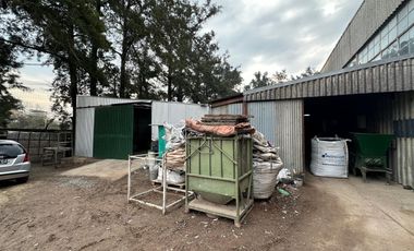 Deposito en Venta con  1068 mts cubiertos sobre lote de 2800 mts