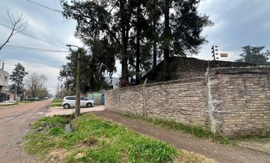 Deposito en Venta con  1068 mts cubiertos sobre lote de 2800 mts
