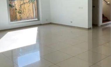 Casa 5amb con piscina - Barrio Privado Los Troncos
