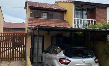 Dúplex en venta - 2 Dormitorios 2 Baños - Cochera - 60Mts2 - Mar del Tuyú