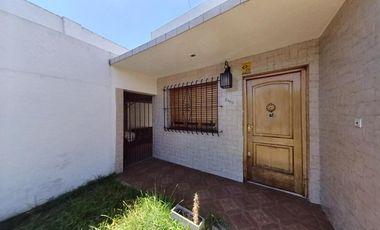Casa en  VENTA TEMPERLEY