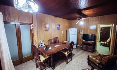 Casa en venta - 3 Dormitorios 4 Baños Local - 433Mts2 - Ensenada