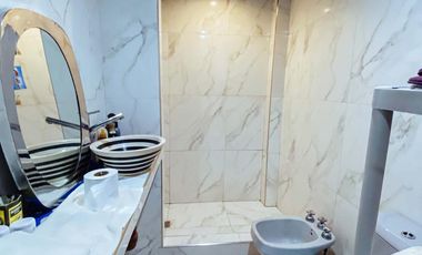 Casa en venta - 3 Dormitorios 4 Baños Local - 433Mts2 - Ensenada