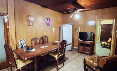 Casa en venta - 3 Dormitorios 4 Baños Local - 433Mts2 - Ensenada