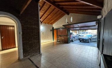 Chalet en San Miguel Ctro. Uso Profesional