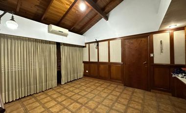 Chalet en San Miguel Ctro. Uso Profesional