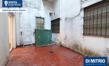 ¡Este hermoso 3 Ambientes con DOS patios es para vos! Visitalo Express HOY mismo!