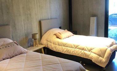 Casa - 5 ambientes con pileta, quincho y parrilla - Costa Esmeralda - VENTA -