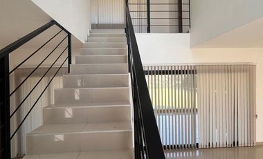 Casa en venta en Barrio Los Naranjos Canning