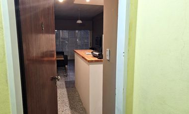 Departamento en Luis Guillon