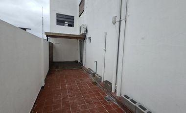 Departamento en Luis Guillon