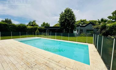 Casa - Campos De Echeverria - Alquiler - Venta - Esteban Echeverría