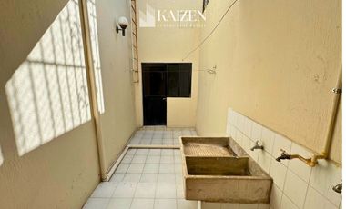 CASA EN RENTA, COL. LOMAS DE PROVIDENCIA