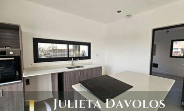 Casa en Venta Barrio Puertos del Lago, Ceibos