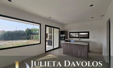 Casa en Venta Barrio Puertos del Lago, Ceibos