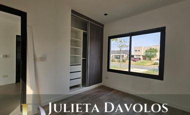 Casa en Venta Barrio Puertos del Lago, Ceibos