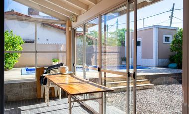 Casa en venta - Lomas de Zamora, Caseros al 1700