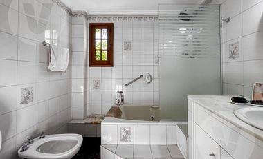 Casa en venta - Lomas de Zamora, Caseros al 1700