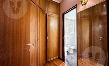 Casa en venta - Lomas de Zamora, Caseros al 1700