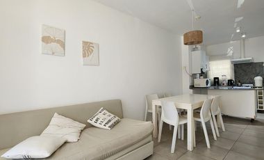 DUPLEX  2 dorm , 2 baños - 73 mts2 con pileta climat. -Las Gaviotas (Mar de las Pampas )