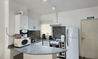 DUPLEX  2 dorm , 2 baños - 73 mts2 con pileta climat. -Las Gaviotas (Mar de las Pampas )