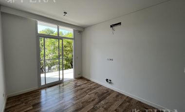 Venta de Departamento 2 ambientes con balcón y parrilla en Bernal