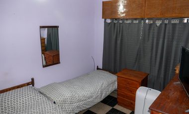 VENTA - 2 casas - sobre ruta 9 - Roldán